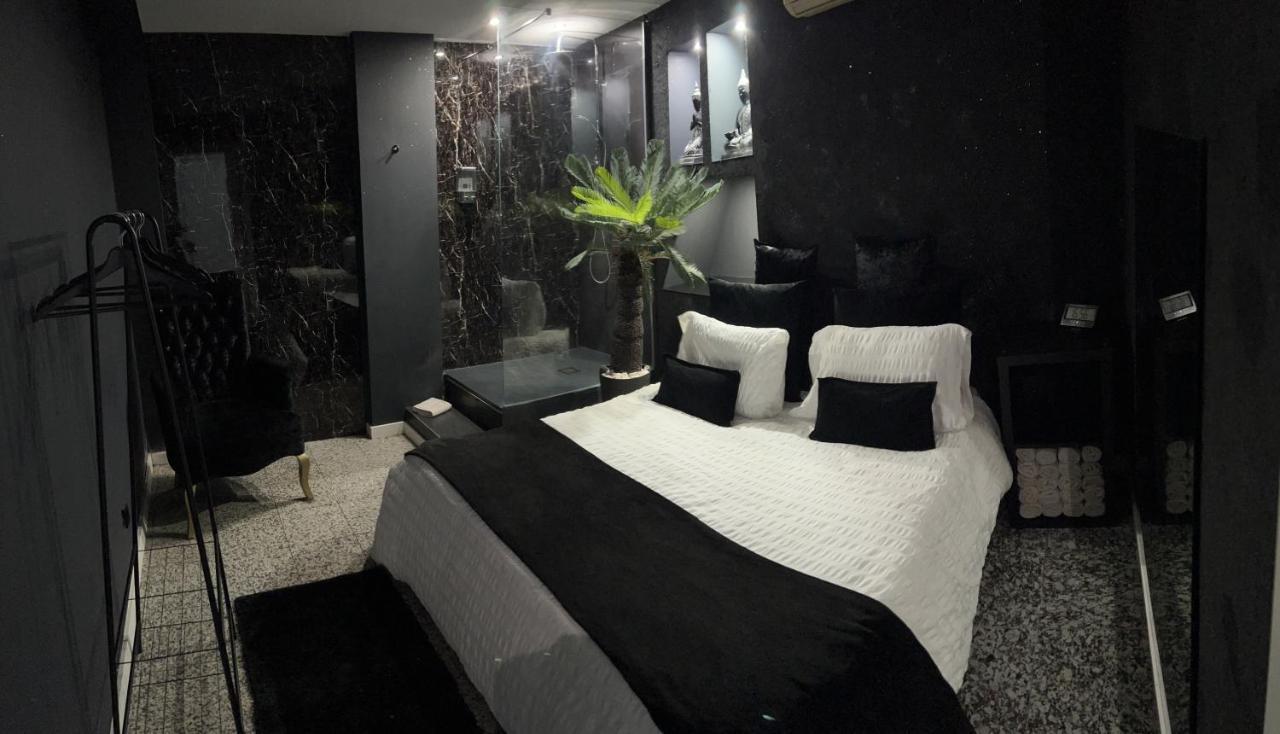 Modern & Central 3 Minutes From The River Вила-Нова-ди-Гая Экстерьер фото